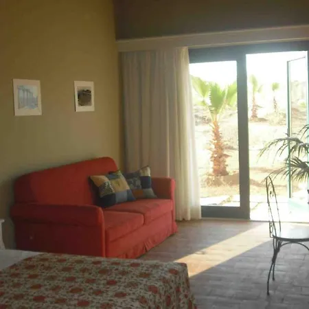 Hotel Masseria Del Piano Cefalù