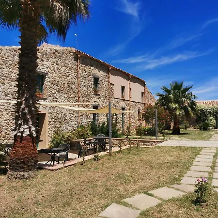 Hotel Masseria Del Piano 3*