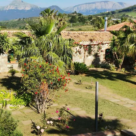 Hotel Masseria Del Piano Cefalù