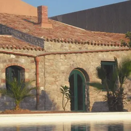 Masseria Del Piano 호텔 3*